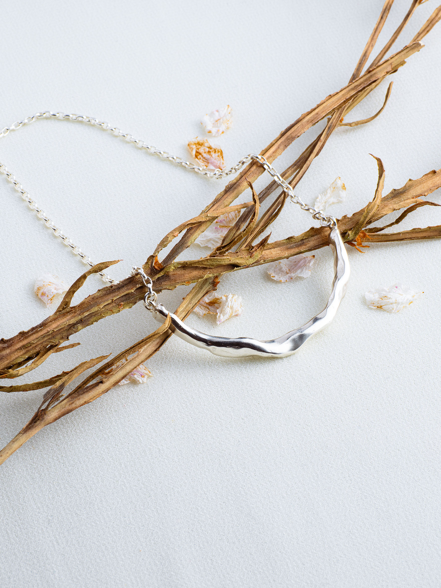 Embrace of Flow | Necklace