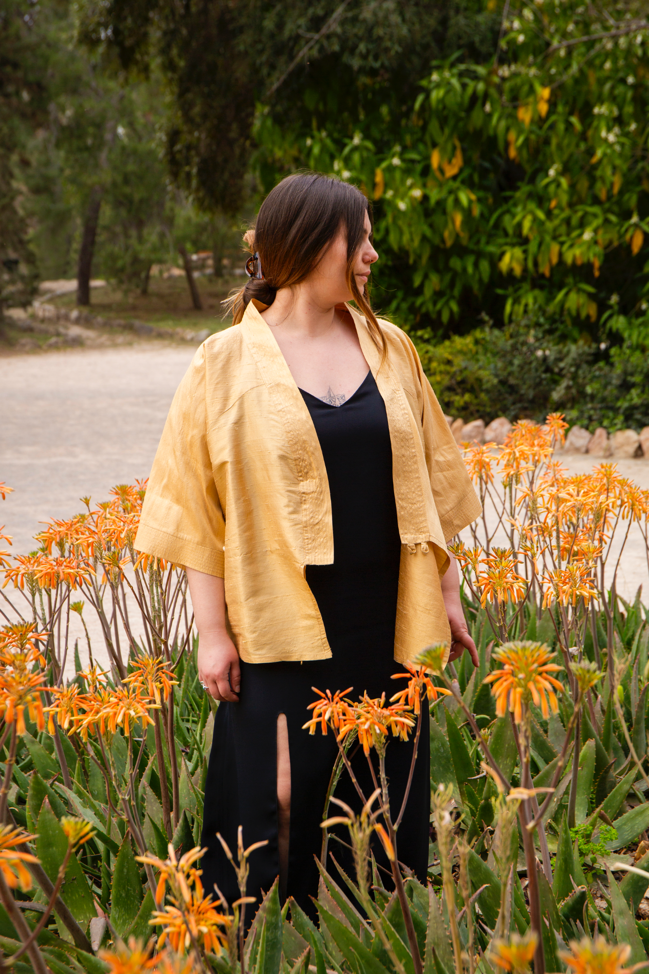 "Golden whisper kimono" 