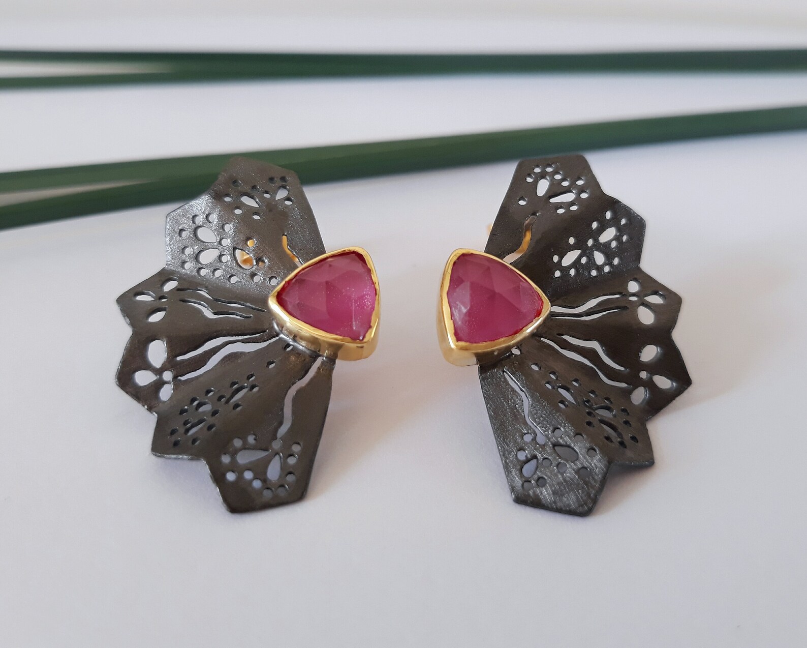Hanako Earrings
