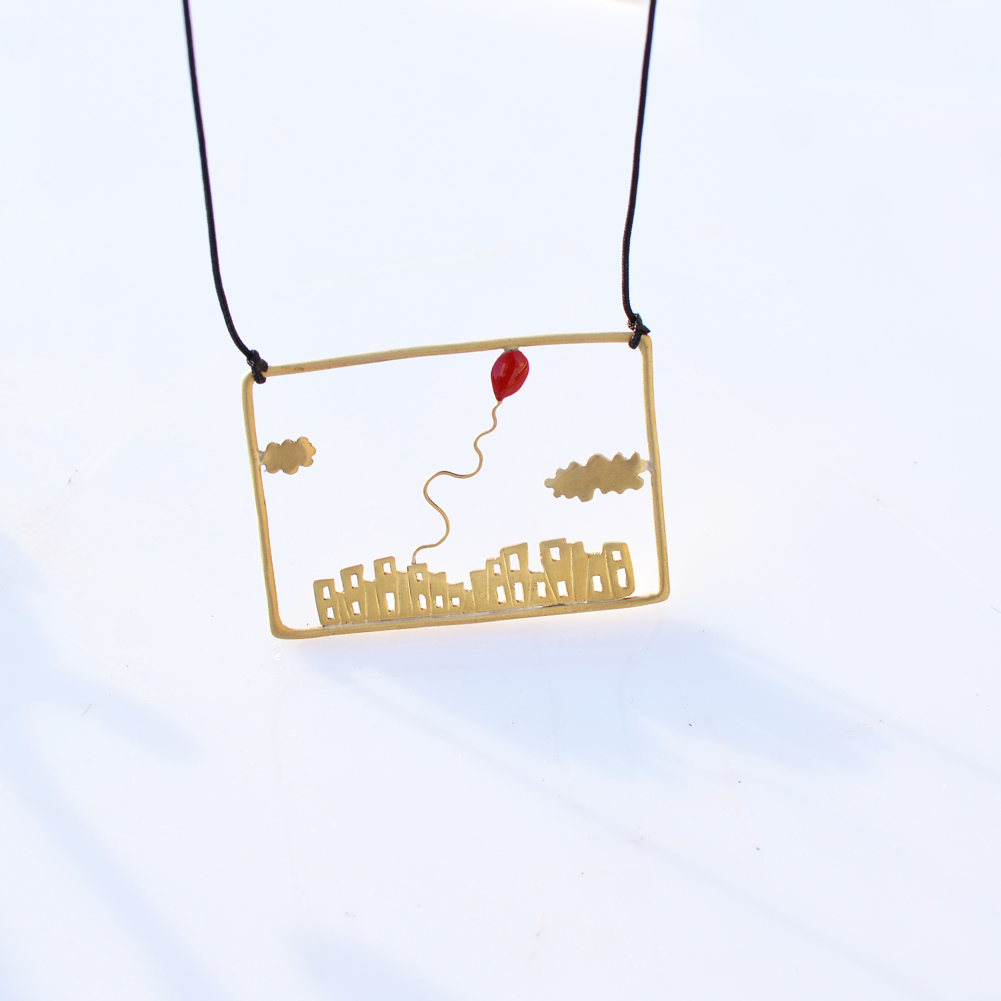 Κολιέ πόλη- μπαλόνι! 