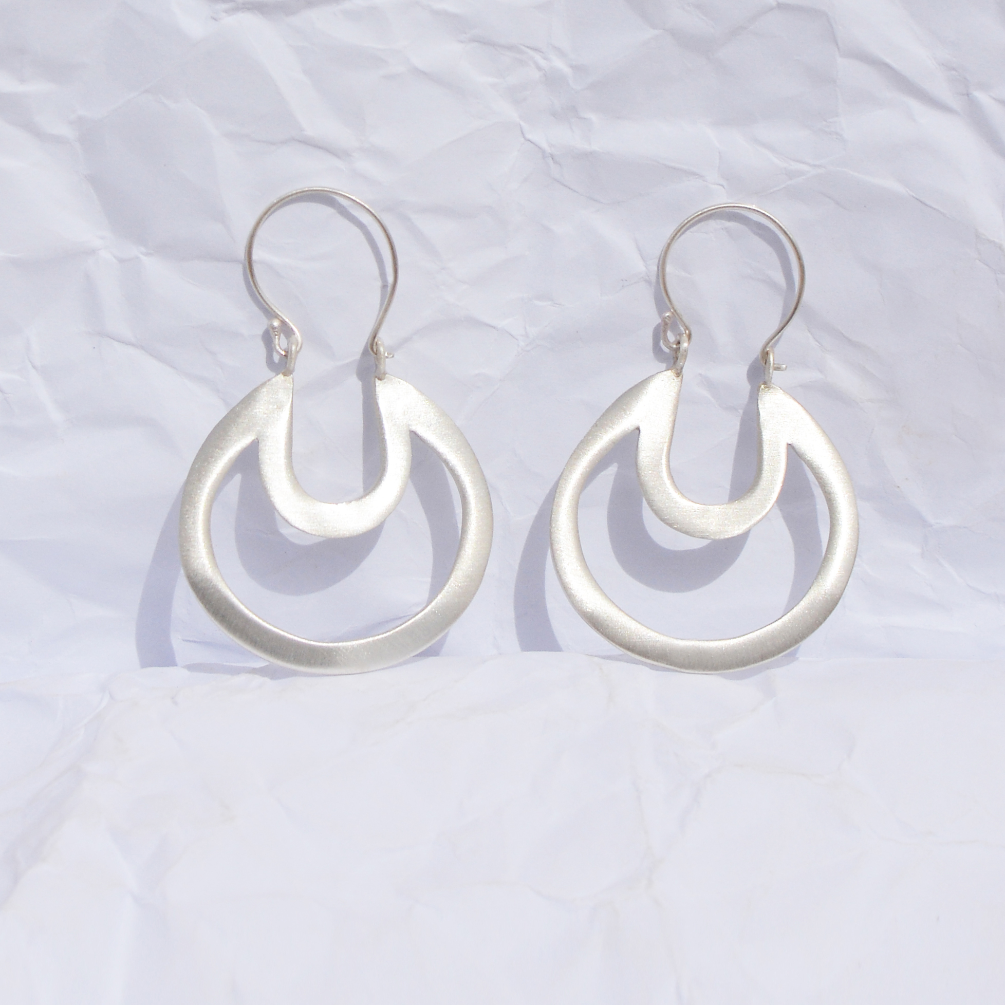 Σκουλαρίκια μισοφέγγαρα.