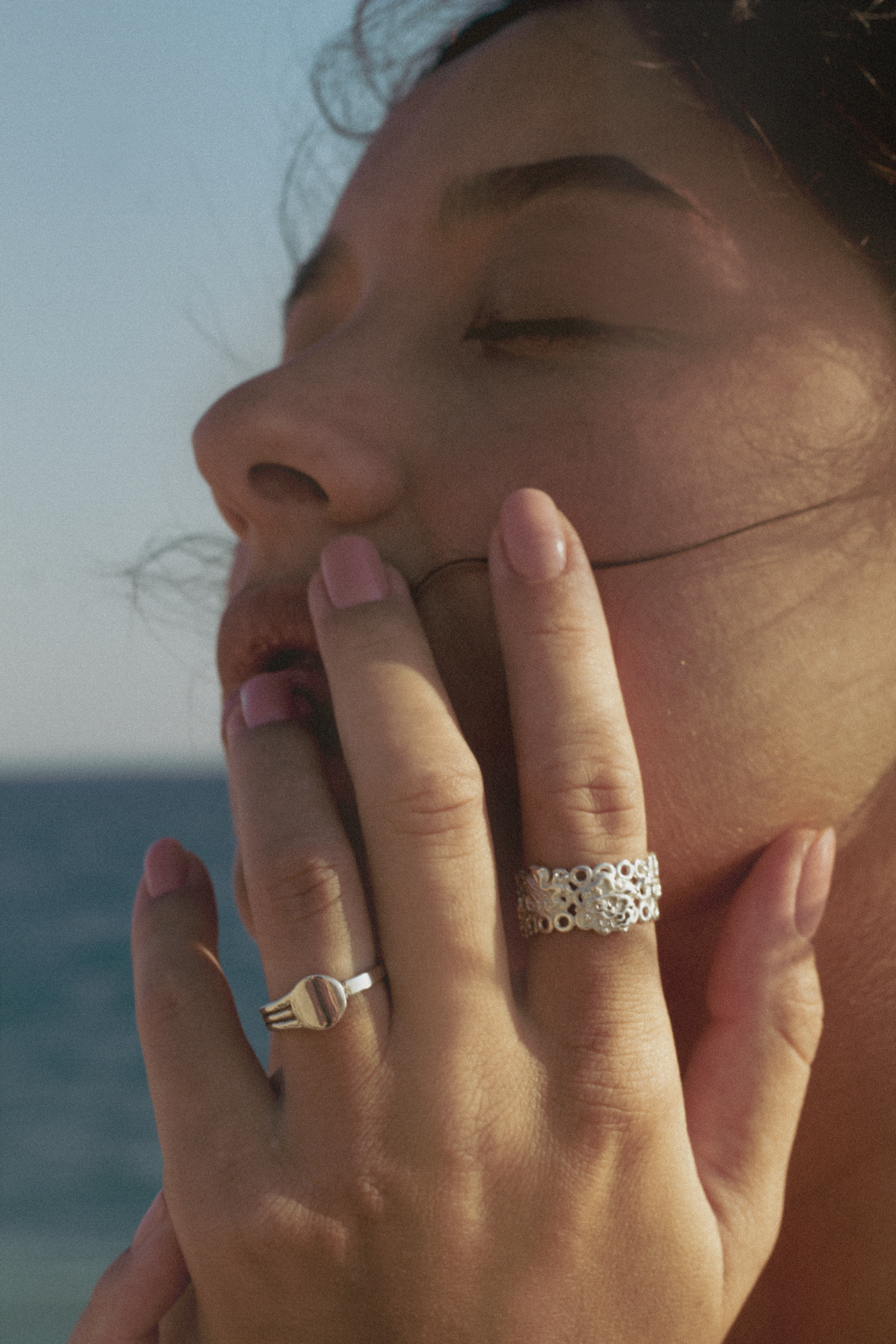 Nyx ring