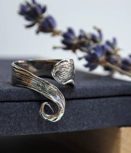 Vanadey | Ring