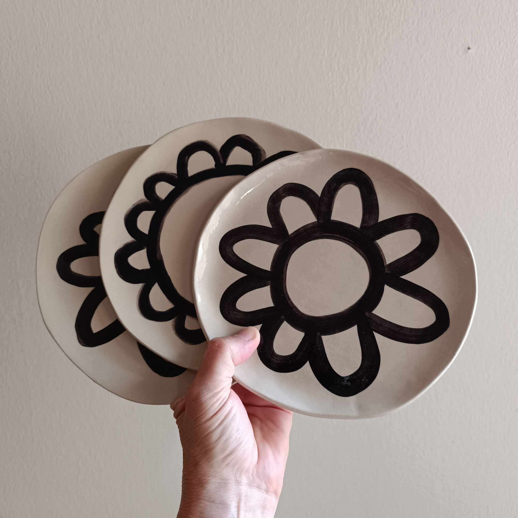 Beige Stoneware Dish with an Abstract Flower Design