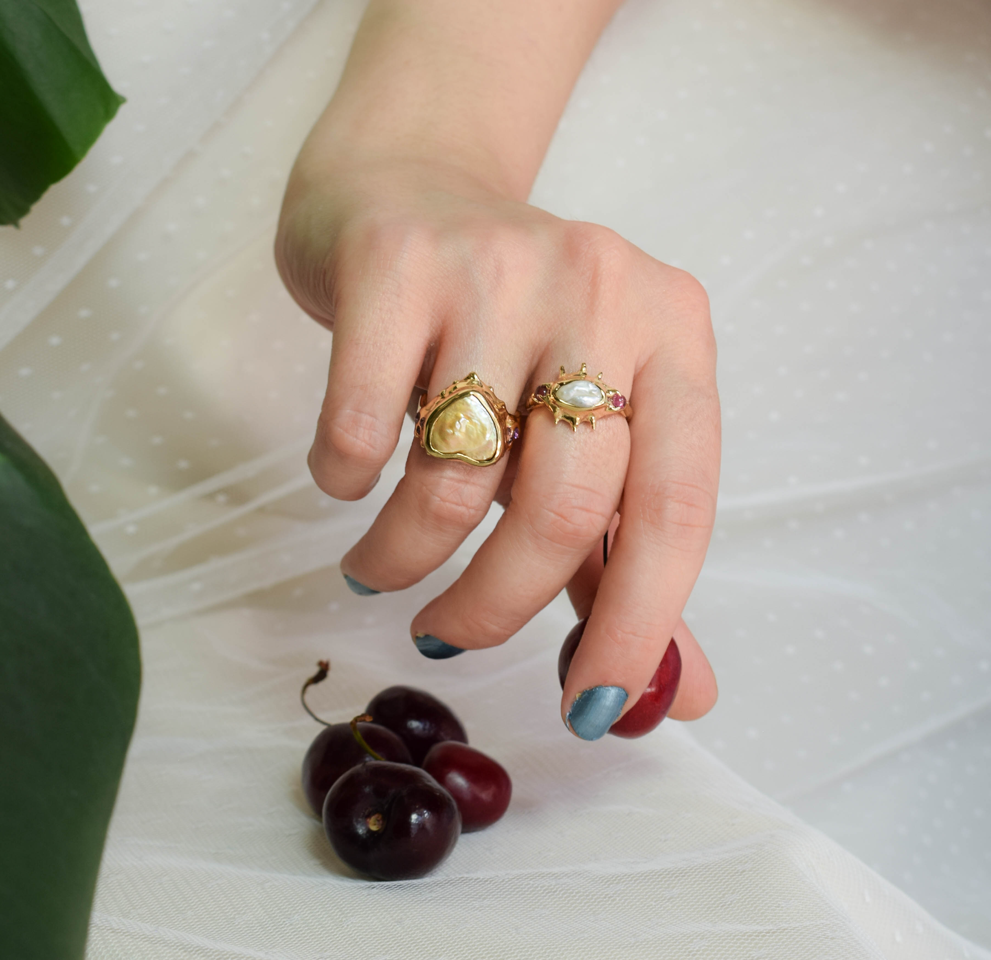 Ring with pearl and pink tourmalines