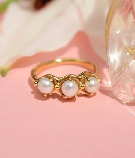 Simple ring with pearls or aventurine