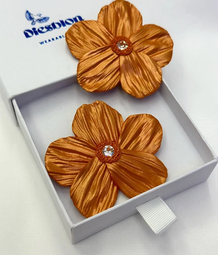 Big Statement Floral earrings with Swarovski ✨