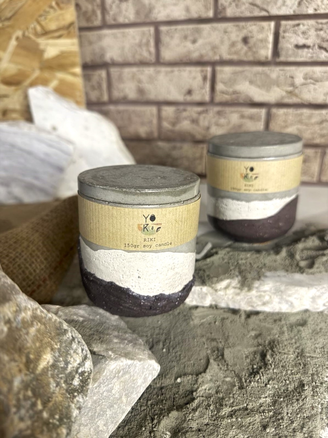 Riki Earth Texture Brown
Soy Candle