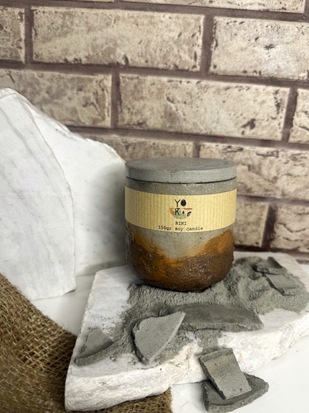 Riki Earth Texture Brown
Soy Candle
