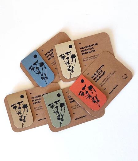 chamomile | magnetic bookmark