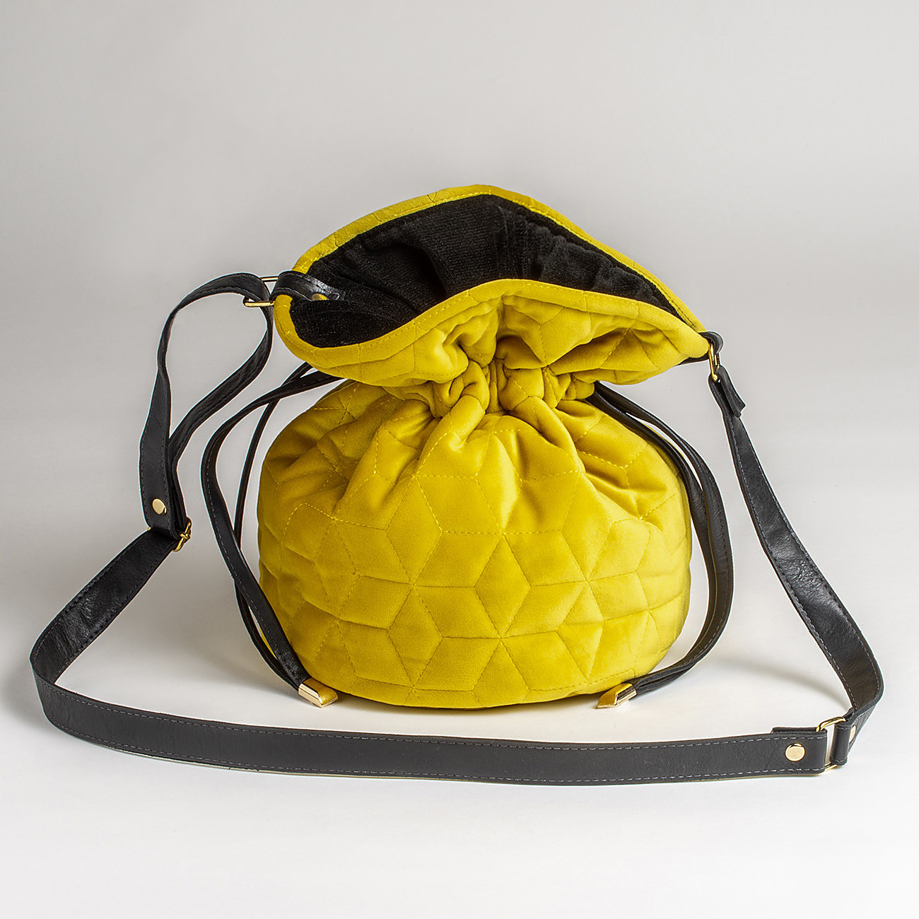 Quilted Velvet Bucket Bag - Yellow 