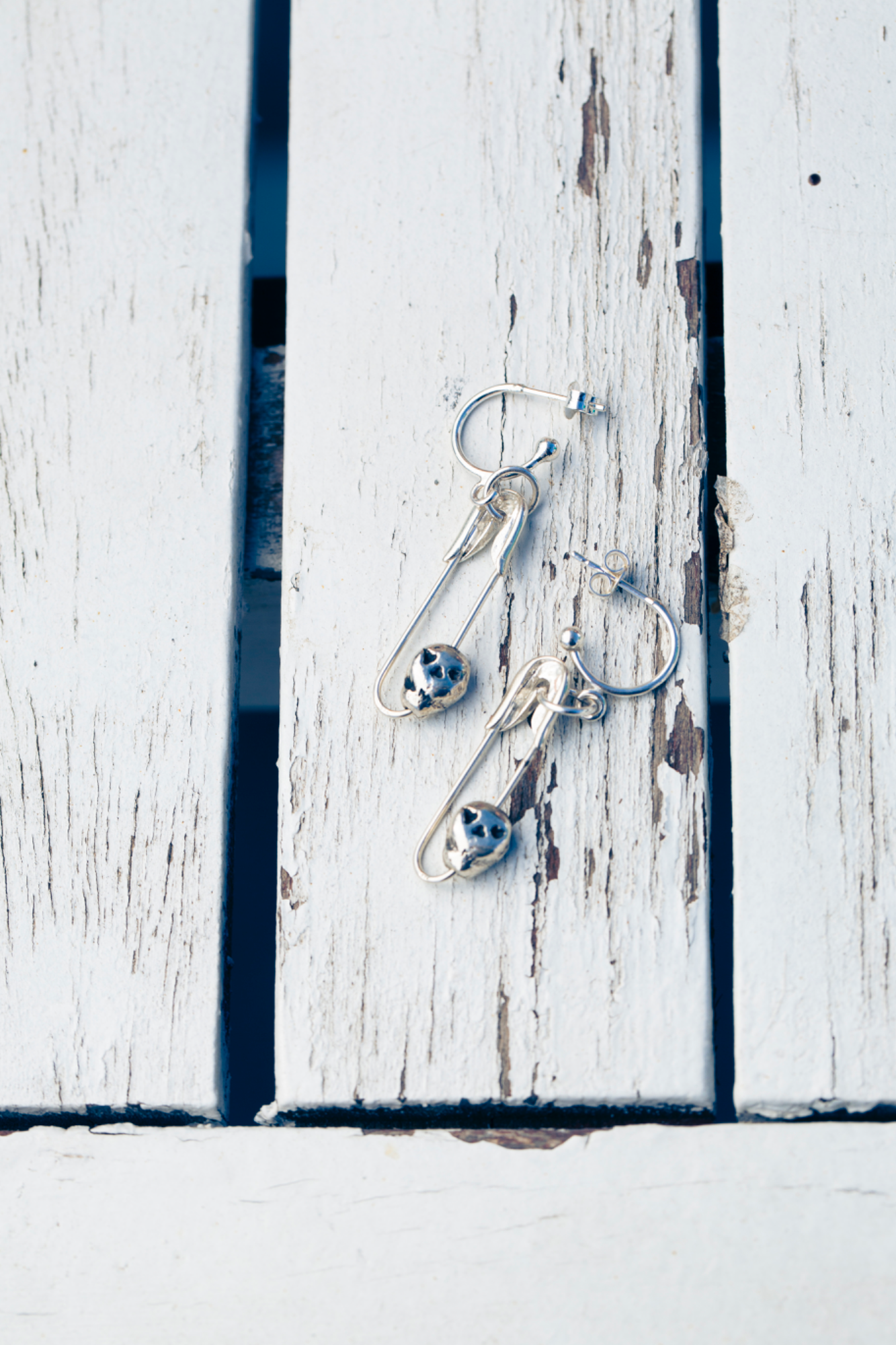 Infatuadead σκουλαρίκια παραμονές-Love You to Death Collection