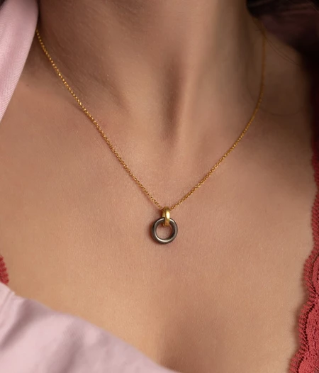 Double trouble necklace