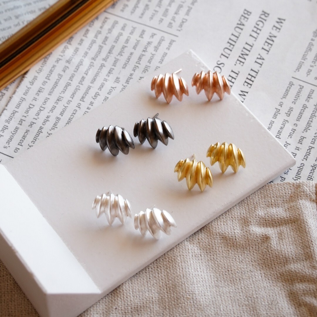 Tear Drop Stud Earrings