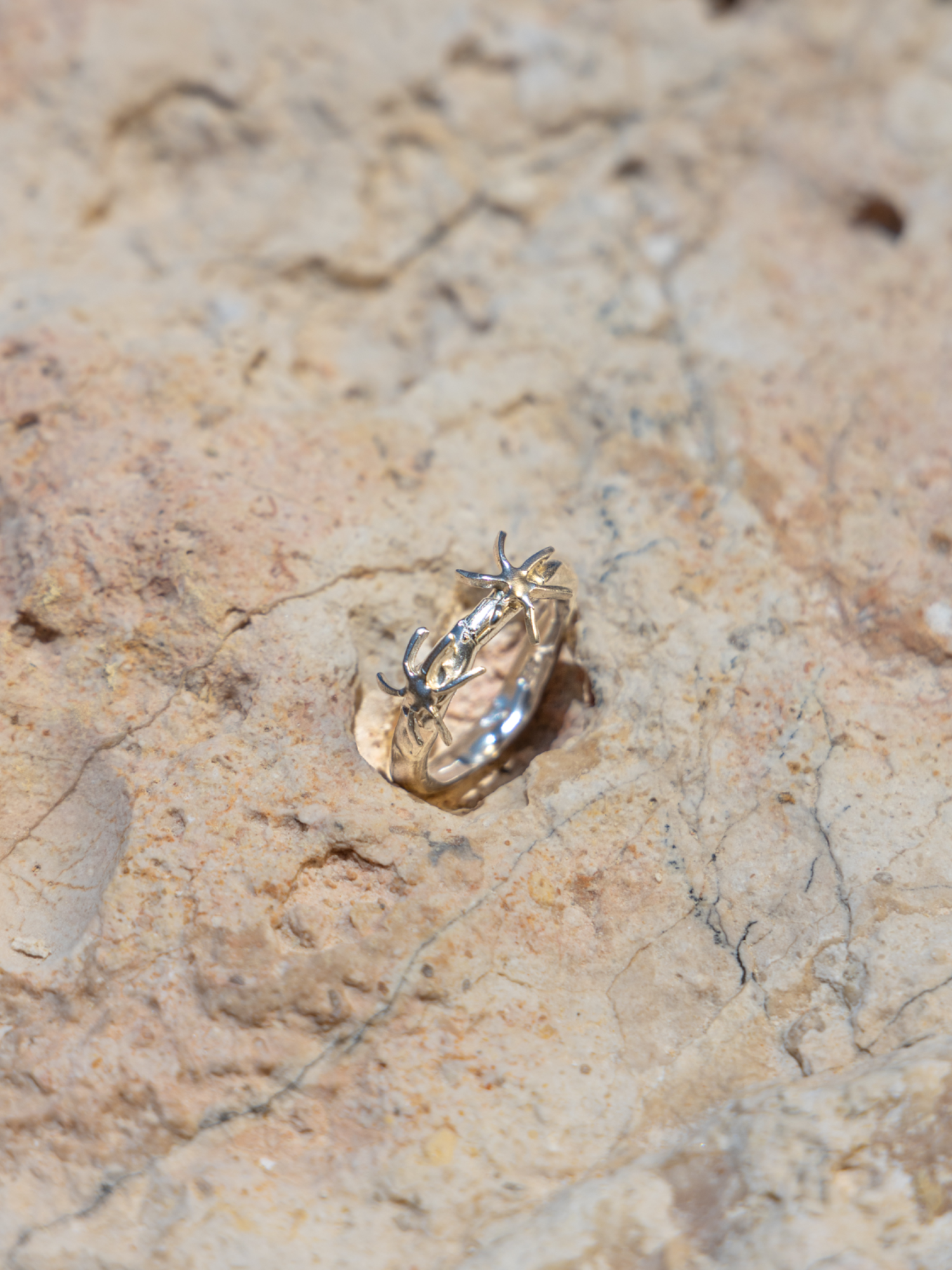 Asterie ring 