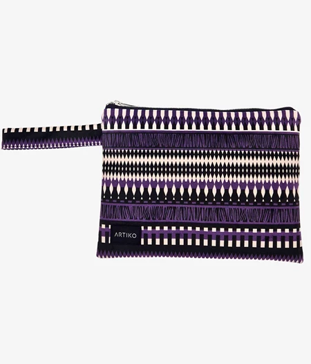 Clio Clutch