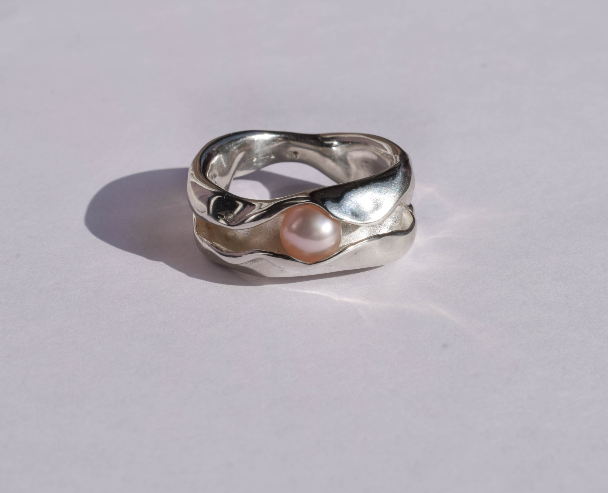 Pink pearl sterling silver ring