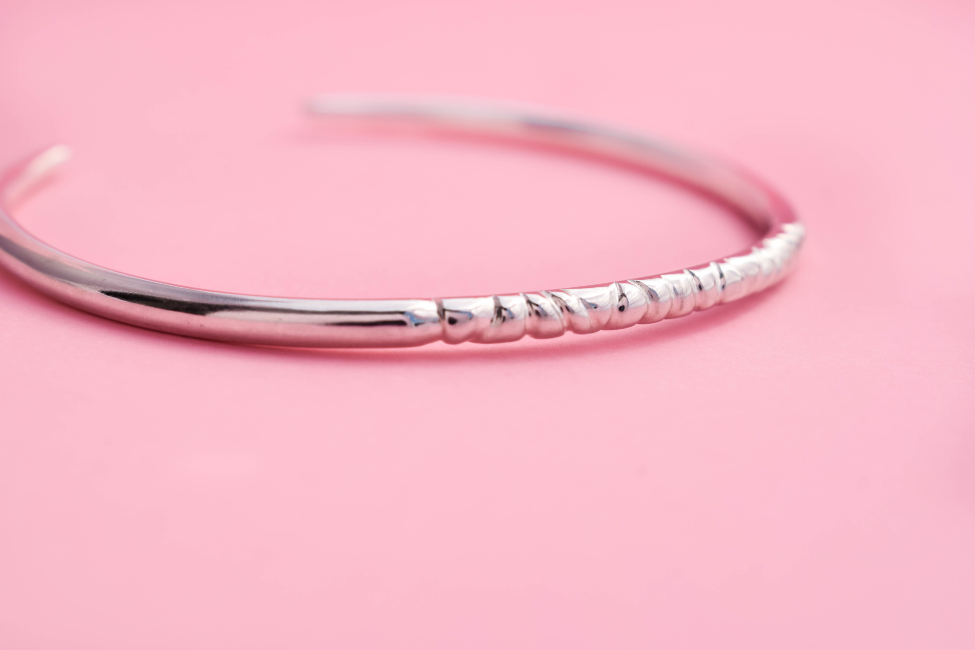 Thick silver bangle bracelet