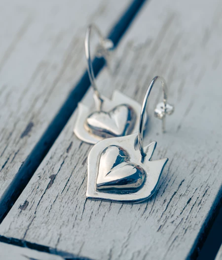 Puffy Burning Heart σκουλαρίκια κρίκοι-Love You to Death Collection