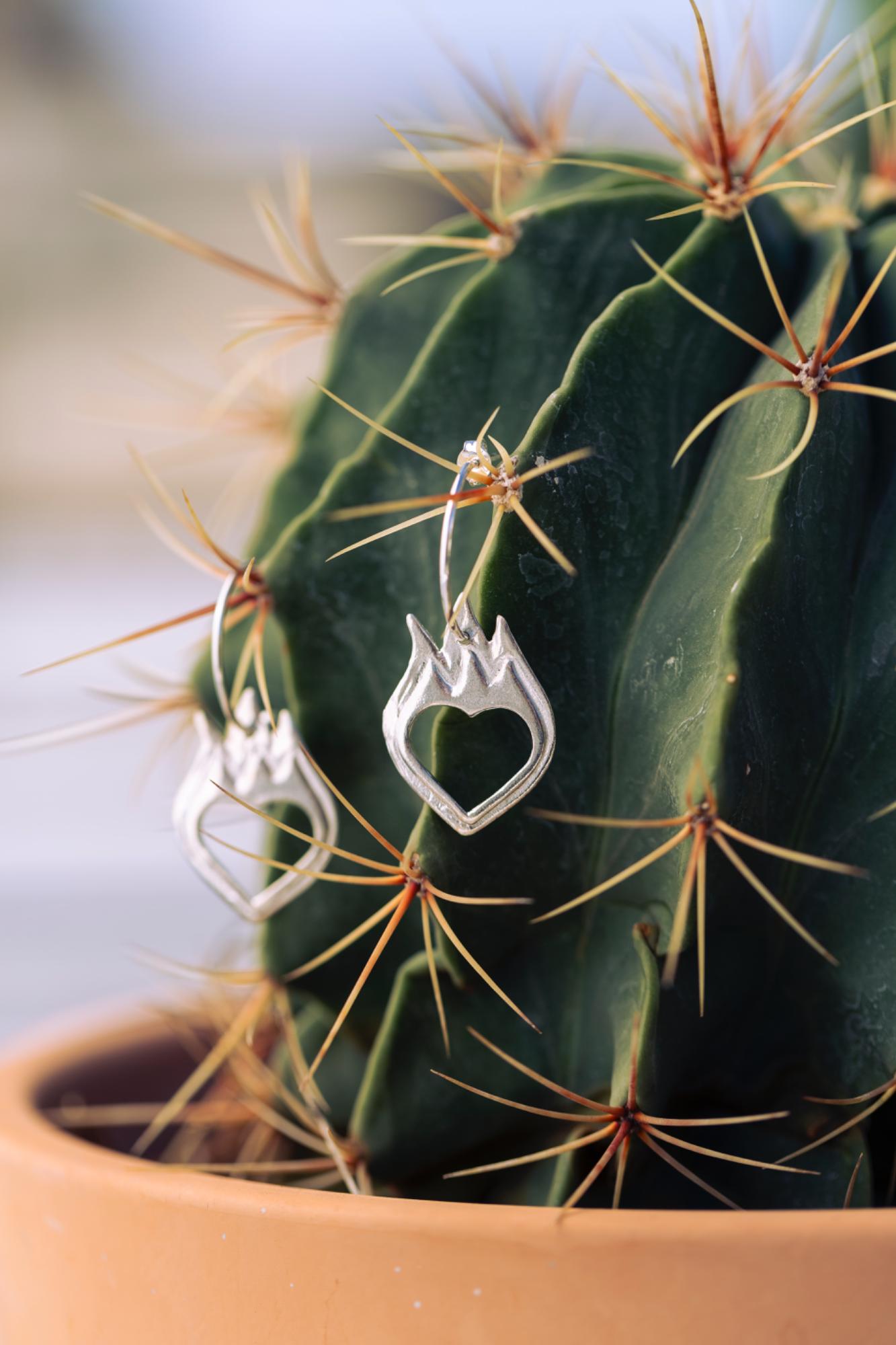 Double Burning Heart σκουλαρίκια κρίκοι-Love You to Death Collection 