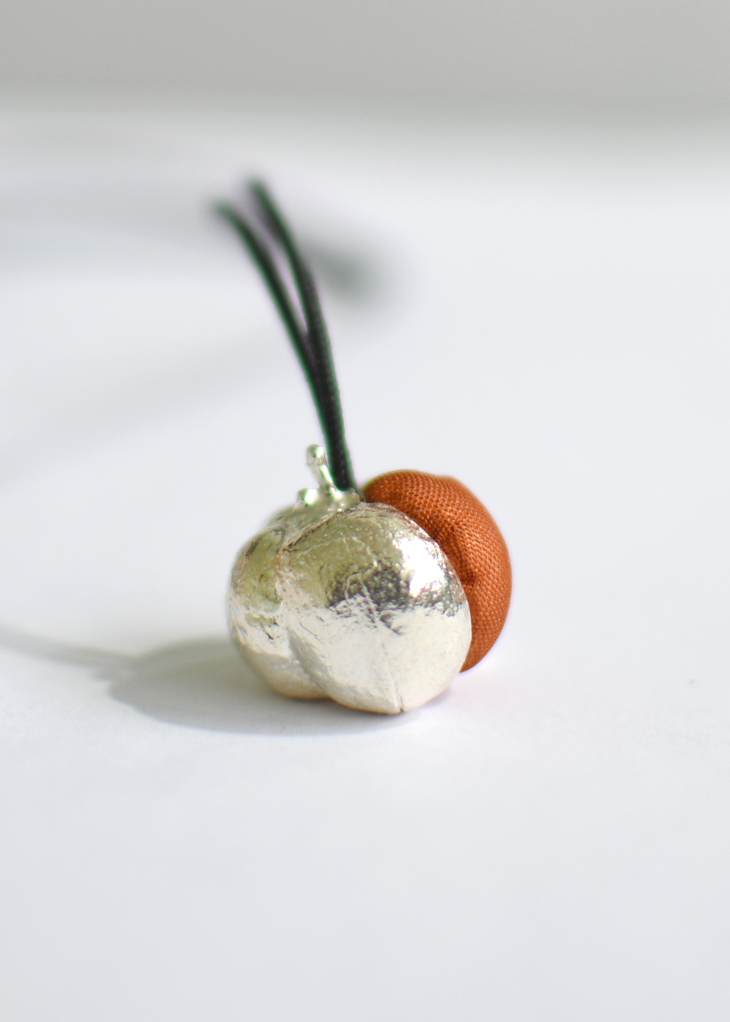 Halloween pumpkin necklace 1