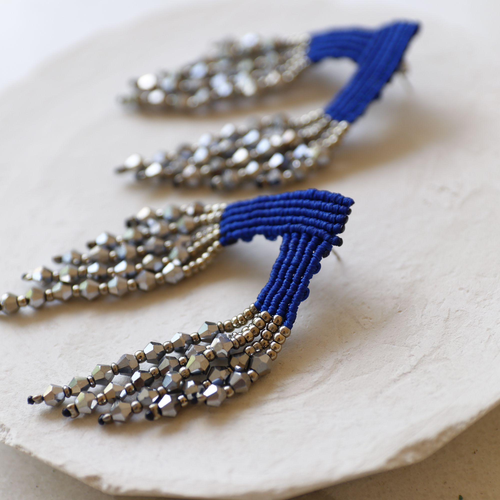 Μοναδικά χειροποίητα σκουλαρίκια μακραμέ 