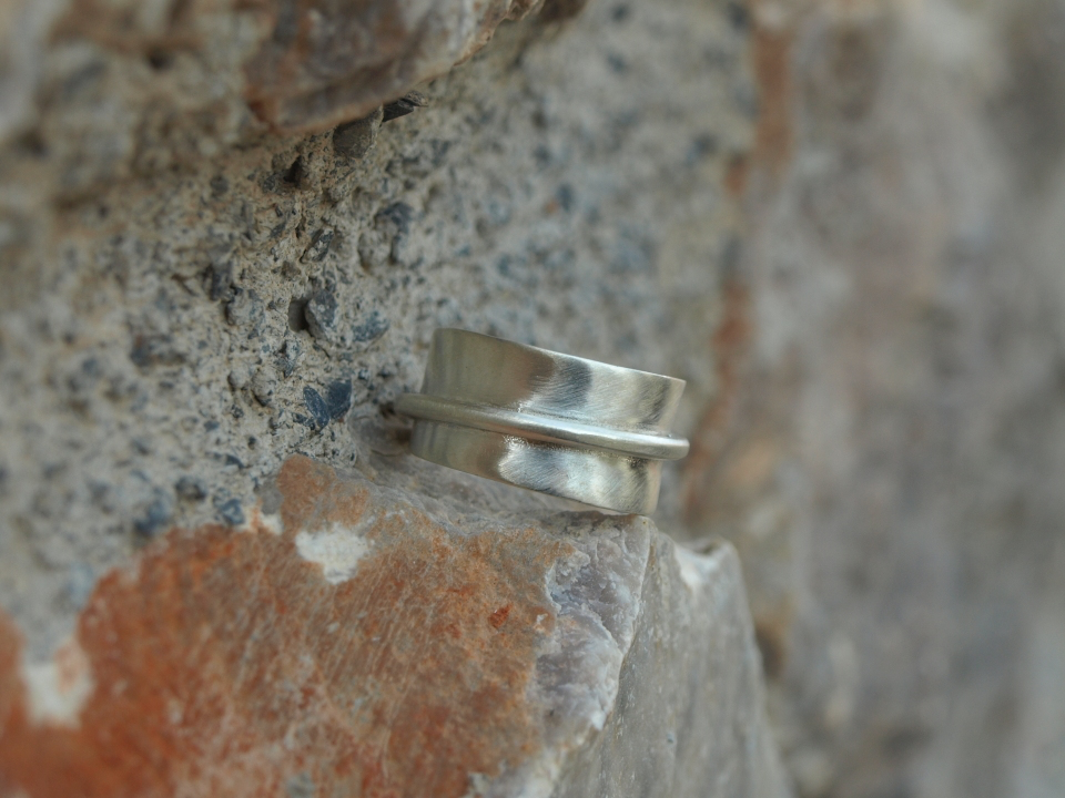 Armonia ring