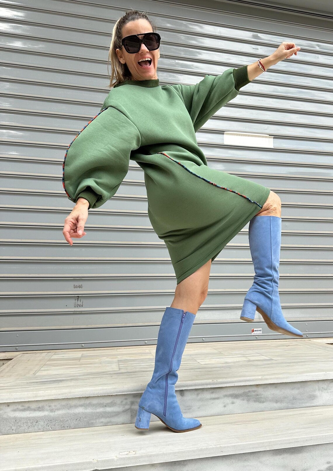 Χειροποίητο πράσινο φόρεμα φούτερ με oversized μανίκια