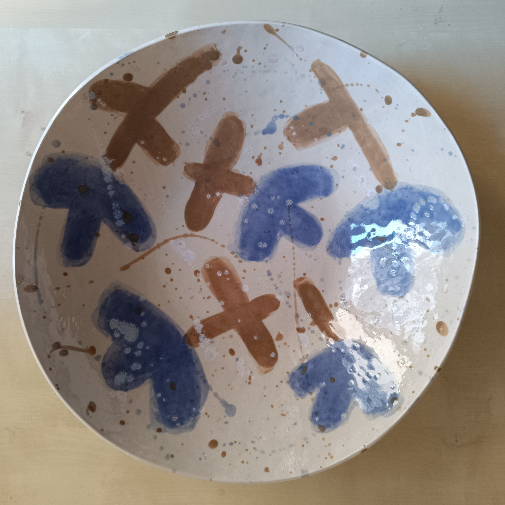 Abstract Purple Flower Salad Bowl