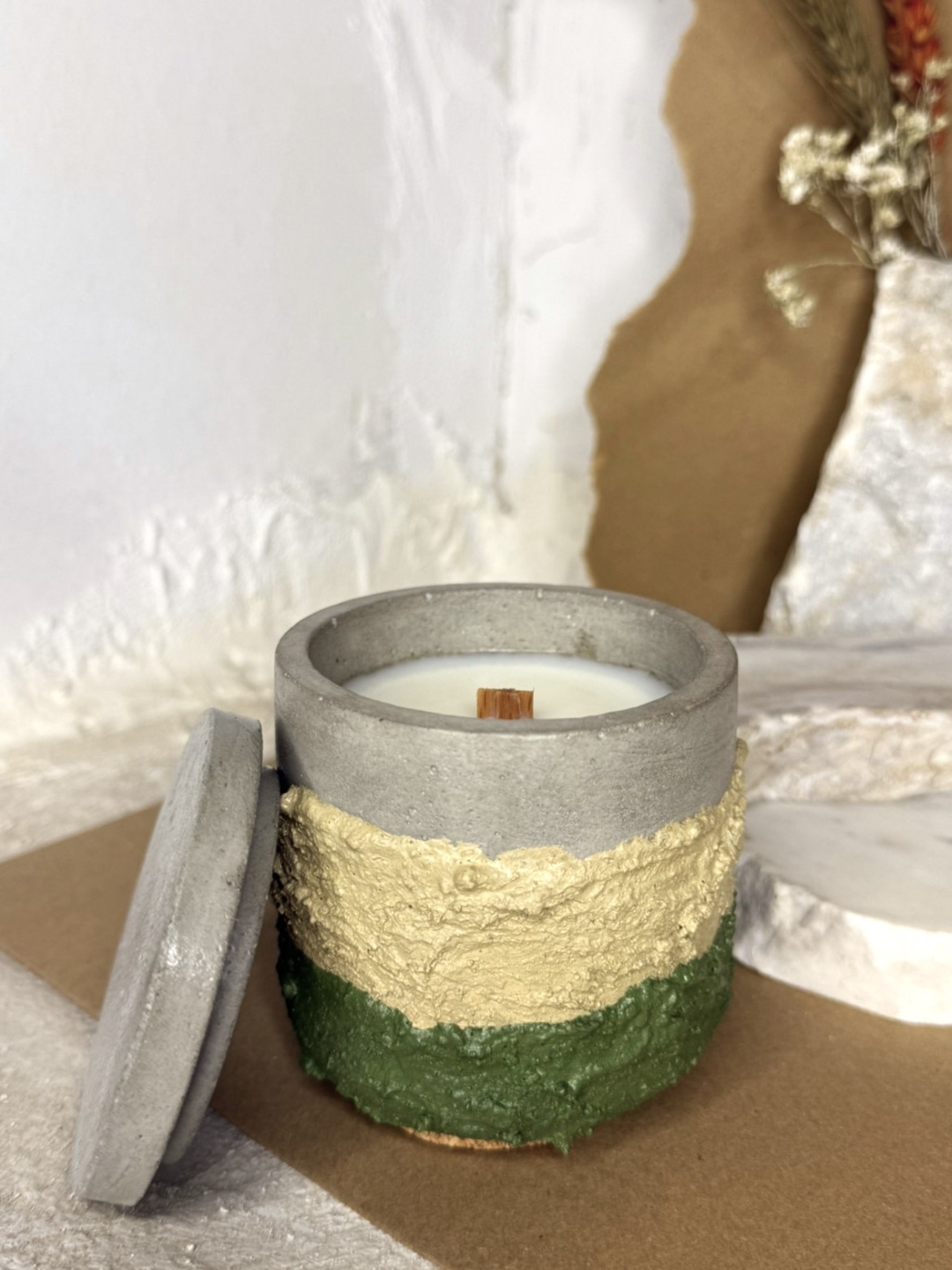 Riki Earth Texture Green Soy Candle