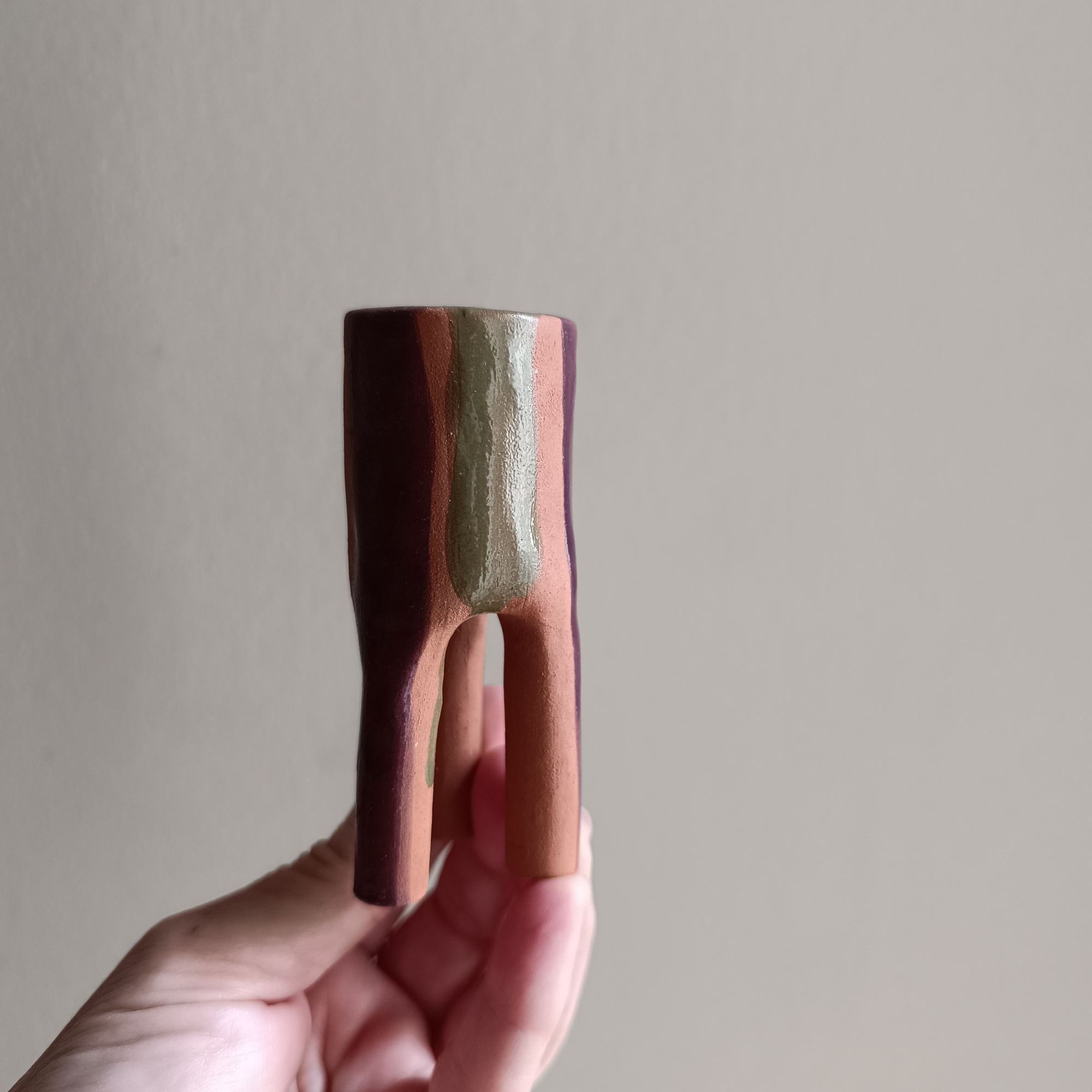 Set of 2 Terracotta Tripod Candle Holders