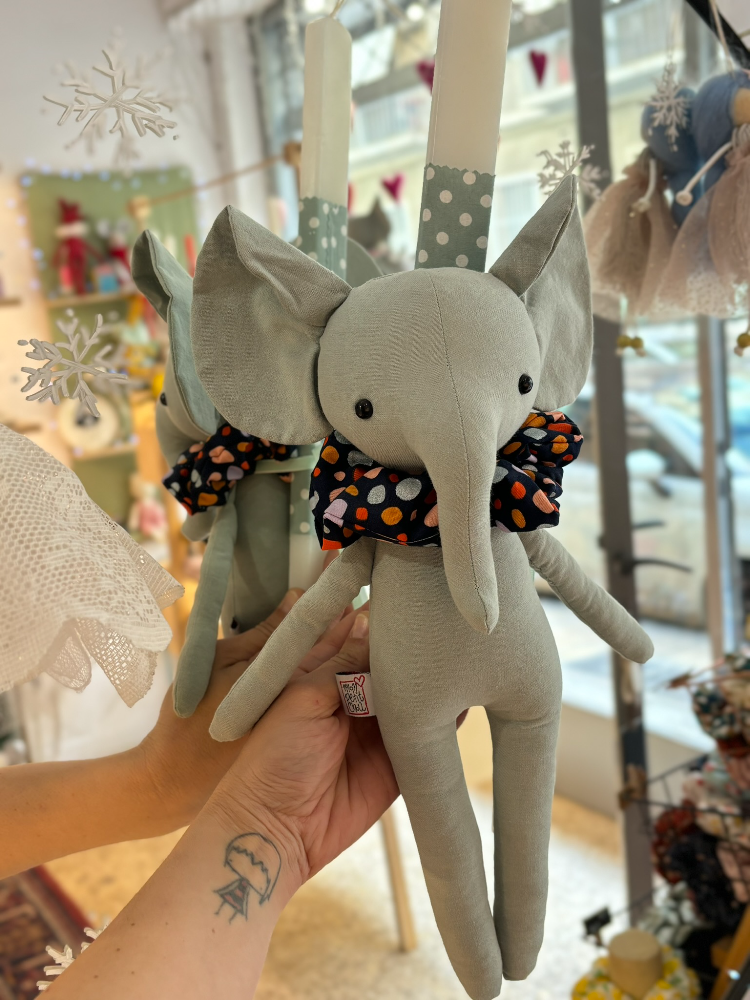 Λαμπάδα με τον Dusty το ελεφαντάκι