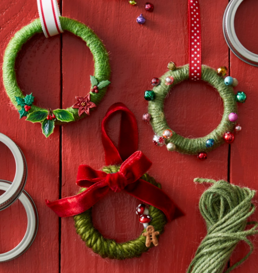 Κατασκευή χριστουγεννιάτικης κάρτας με την ομάδα ART ποιώ