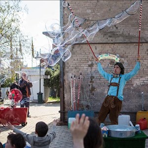 Μr & Mrs Bubble Show